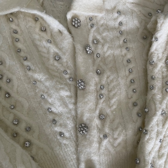 Rhinestone cropped sweater - Picture 4 of 6